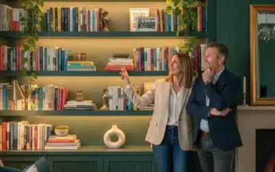 What to Store on Alcove Shelving to Improve Your Living Room